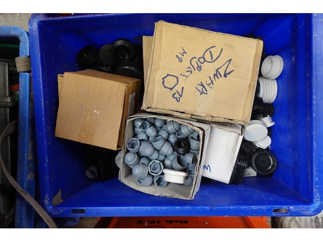 2x pallet diversen - afbeelding 14 van  18