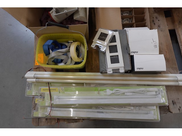 2x pallet diversen - afbeelding 3 van  6
