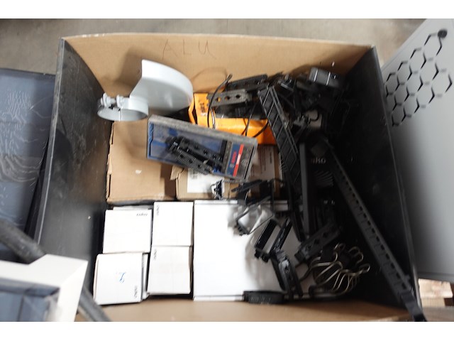 2x pallet diversen - afbeelding 10 van  38