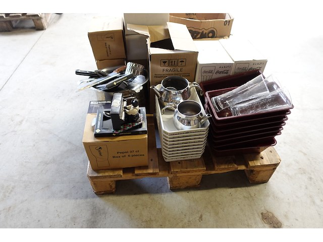 2x pallet diversen - afbeelding 7 van  15