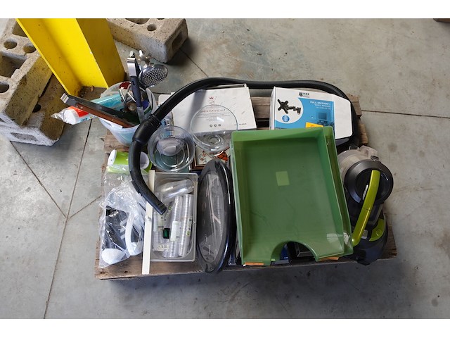 2x pallet diversen - afbeelding 1 van  15