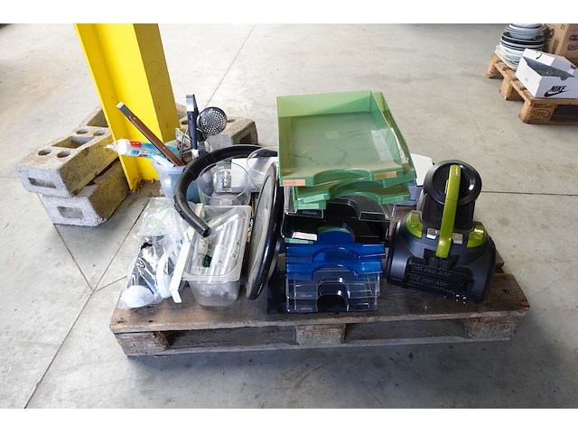 2x pallet diversen - afbeelding 8 van  15