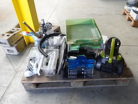 2x pallet diversen - afbeelding 8 van  15