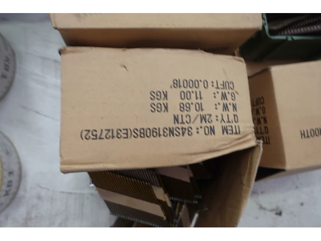 2x pallet diversen - afbeelding 17 van  19