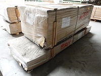 2x pallet houten deurlijsten - afbeelding 2 van  3