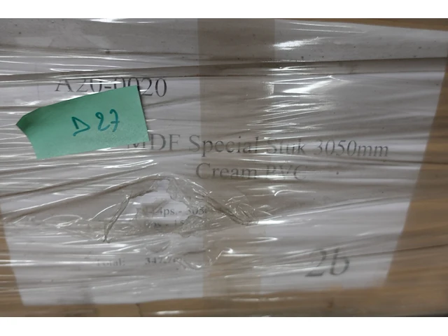 2x pallet houten deurlijsten - afbeelding 3 van  4