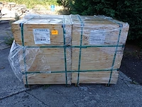 2x pallet houten lijsten