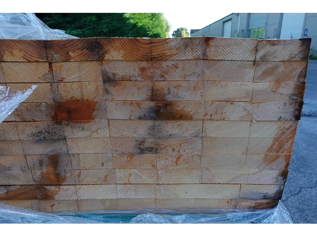 2x pallet houten lijsten - afbeelding 4 van  5