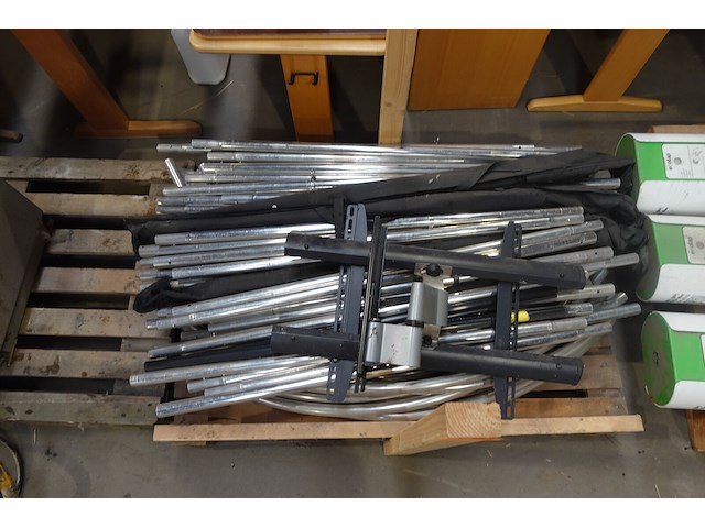 2x pallet ijzerwaren - afbeelding 1 van  5