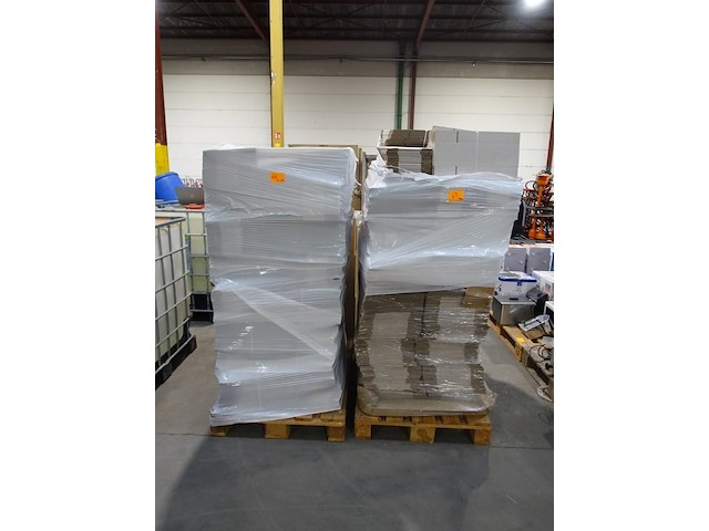 2x pallet kartonnen verpakking - afbeelding 1 van  5