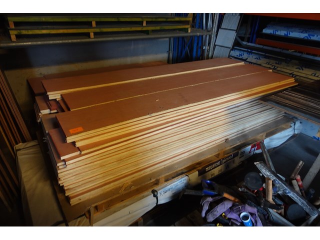 2x pallet multiplex - afbeelding 1 van  4