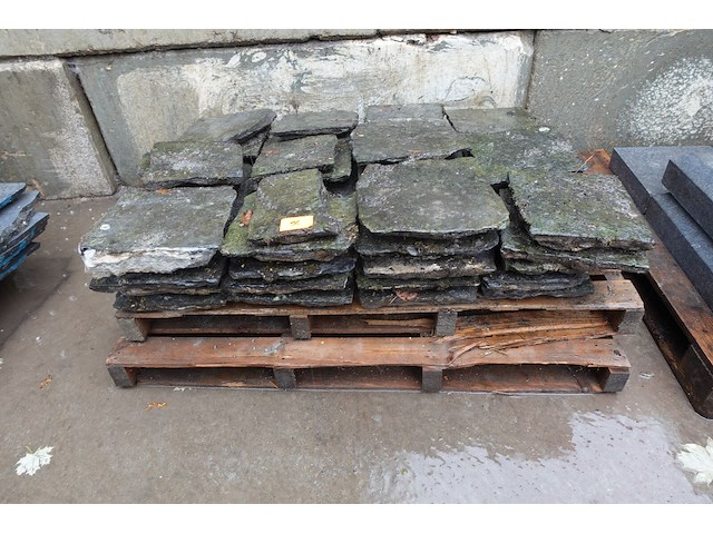 2x pallet natuursteen - afbeelding 1 van  3