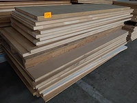 2x pallet onafgewerkte binnendeuren - afbeelding 2 van  3