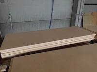 2x pallet onafgewerkte binnendeuren - afbeelding 3 van  3