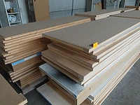 2x pallet onafgewerkte binnendeuren - afbeelding 4 van  4