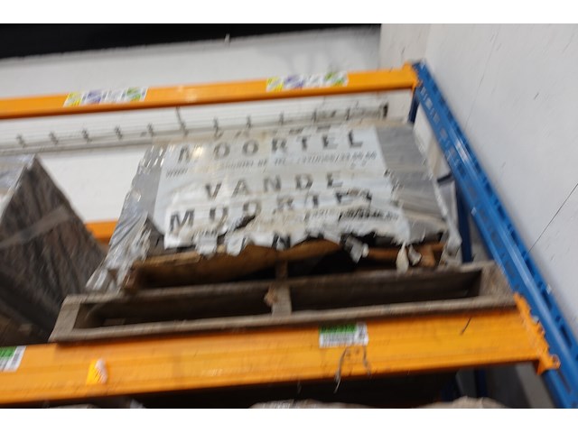 2x pallet stenen van de moortel - afbeelding 1 van  3