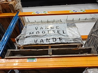 2x pallet stenen van de moortel - afbeelding 2 van  3
