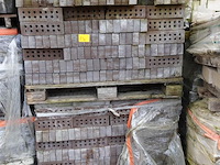 2x pallet stenen - afbeelding 1 van  3
