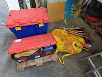 2x pallet strandspeelgoed