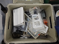 2x pallet toebehoren elektriciteit - afbeelding 4 van  22