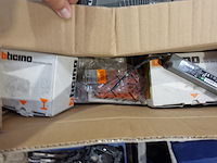 2x pallet toebehoren elektriciteit - afbeelding 8 van  22