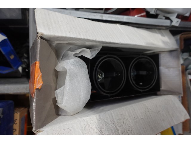 2x pallet toebehoren elektriciteit - afbeelding 14 van  22
