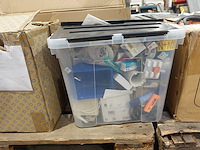 2x pallet toebehoren elektriciteit - afbeelding 2 van  24