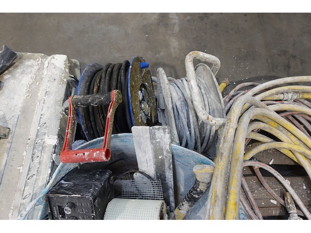 2x pallet toebehoren pleisterwerken - afbeelding 7 van  9