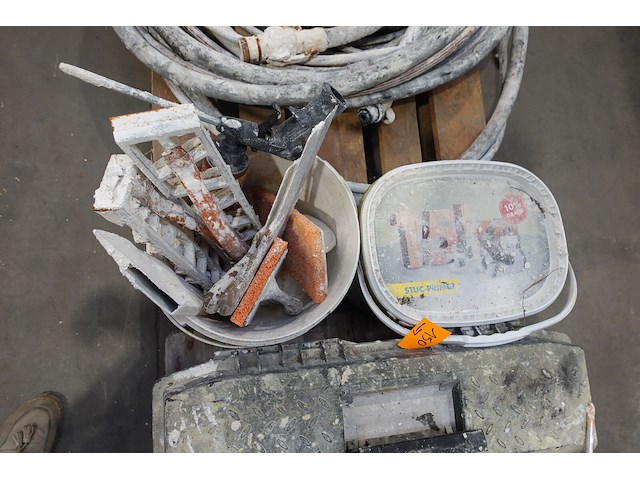 2x pallet toebehoren pleisterwerken - afbeelding 9 van  9
