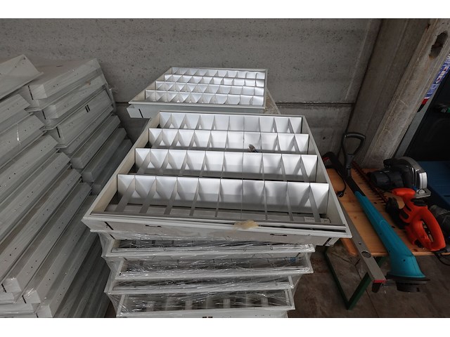 2x pallet verlichting - afbeelding 2 van  2