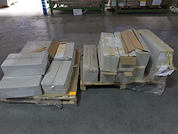 2x pallet visgraat parket - afbeelding 1 van  4