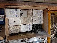 2x pallet wisselstukken voor weefmachines - afbeelding 3 van  37