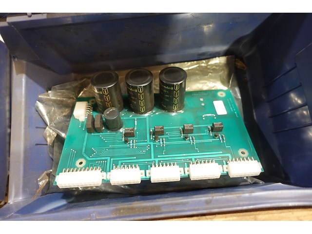 2x pallet wisselstukken voor weefmachines - afbeelding 7 van  37