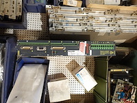 2x pallet wisselstukken voor weefmachines - afbeelding 18 van  37