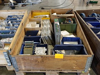 2x pallet wisselstukken voor weefmachines - afbeelding 12 van  37