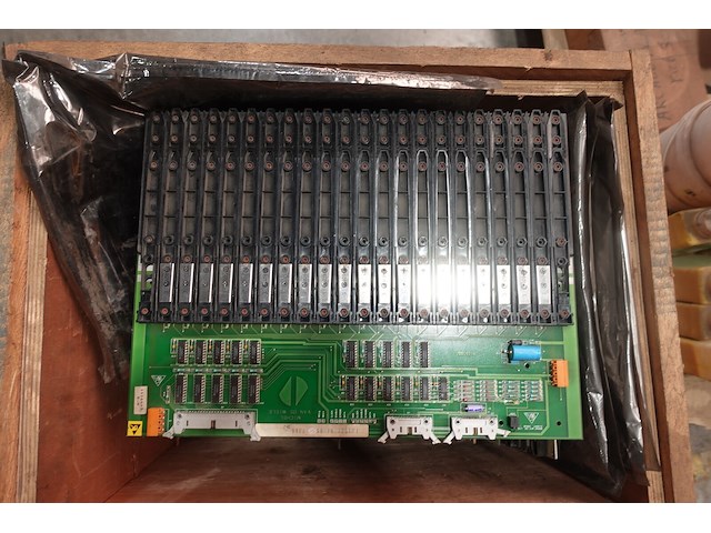2x pallet wisselstukken voor weefmachines - afbeelding 26 van  37