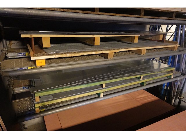 2x pallet zink - afbeelding 1 van  5