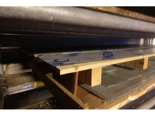 2x pallet zink - afbeelding 2 van  5