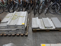 2x pallet zwembadboordstenen ebema stone & style. - afbeelding 1 van  5