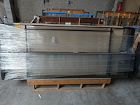 2x pivoterende stalen deur met glas - afbeelding 1 van  4