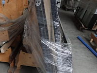 2x pivoterende stalen deur met glas - afbeelding 3 van  4