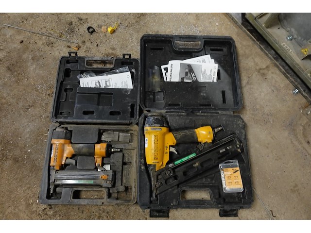 2x pneumatische nagelschieter bostitch - afbeelding 3 van  3