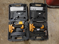 2x pneumatische nagelschieter bostitch - afbeelding 1 van  3