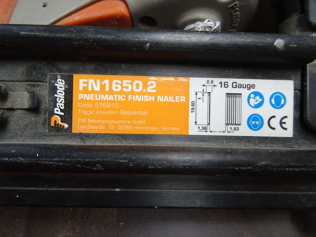 2x pneumatische nagelschieter paslode - afbeelding 2 van  2