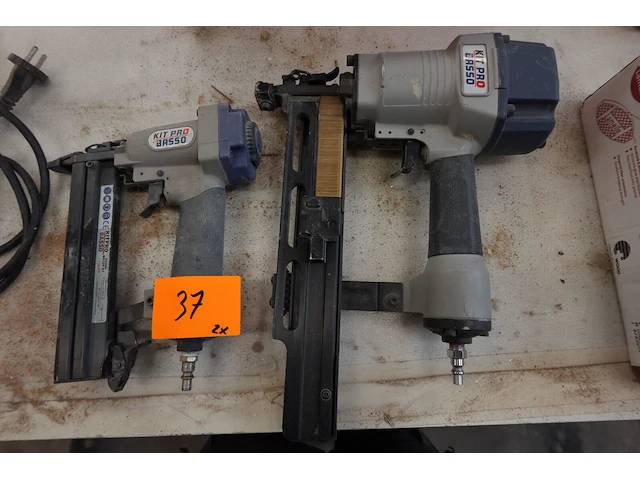 2x pneumatische schieter kit pro basso - afbeelding 1 van  3