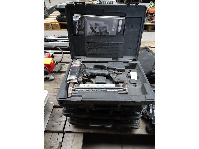 2x pneumatische schieter senco - afbeelding 3 van  5