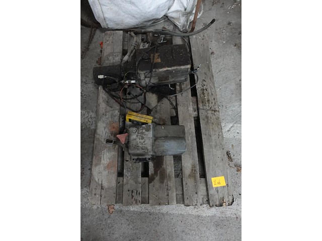 2x pomp aanhangwagen - afbeelding 1 van  7