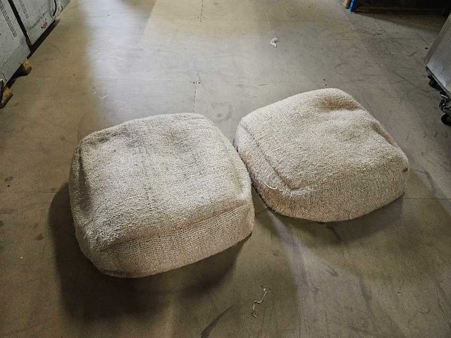 2x pouf bazar bizar 60x60x25cm - afbeelding 1 van  2