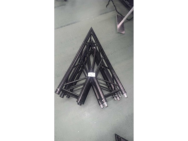 2x protruss s31 corner 45° sq30 black - afbeelding 1 van  1
