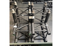 2x protruss s31 corner 90° sq30 black - afbeelding 1 van  1
